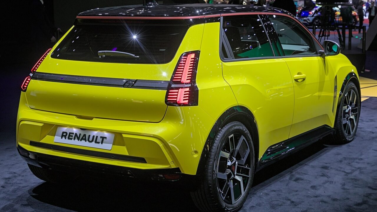 Renault 5 E-Tech GIMS 2024 1X7A2227